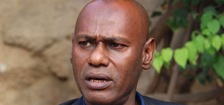 Youssou Touré tourne le dos à Macky Sall Youssou Touré tourne le dos à Macky Sall