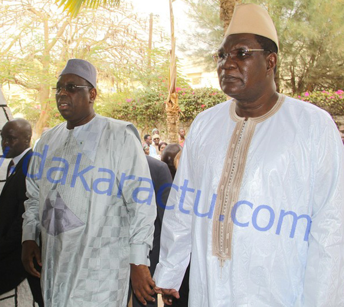 C’est officiel. Ousmane Ngom rejoint Macky Sall: «l’appel de la patrie, nous devons obligatoirement y répondre» C’est officiel.