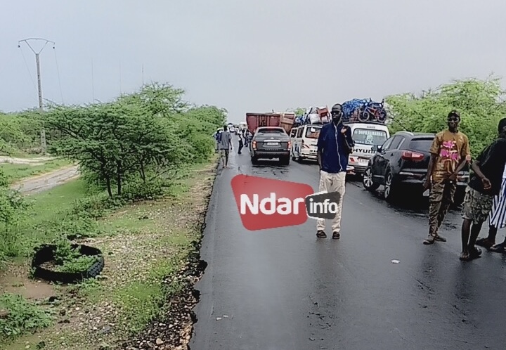 Neuf blessés dans une nouvelle collision sur l’axe Rao–Gandon (photos) Neuf blessés dans une nouvelle collision sur l’axe Rao–Gandon (photos)