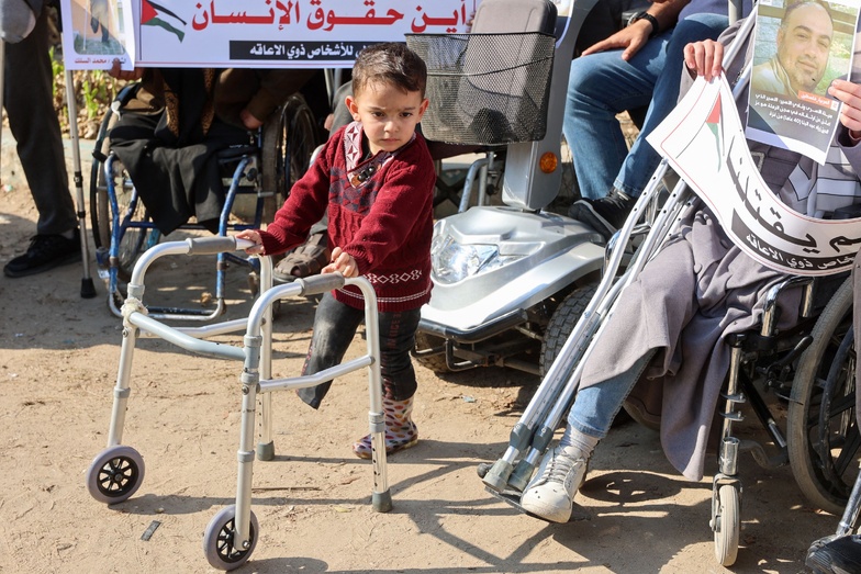 Gaza : plus de 21 000 enfants laissés avec un handicap, alerte l’ONU Gaza : plus de 21 000 enfants laissés avec un handicap, alerte l’ONU
