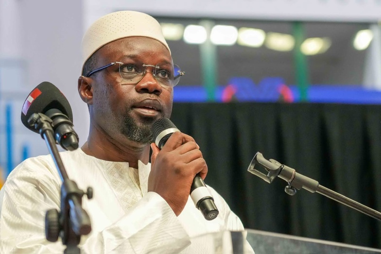 Sonko : « J’allais en France même quand j’étais dans l’opposition » Sonko : « J’allais en France même quand j’étais dans l’opposition »