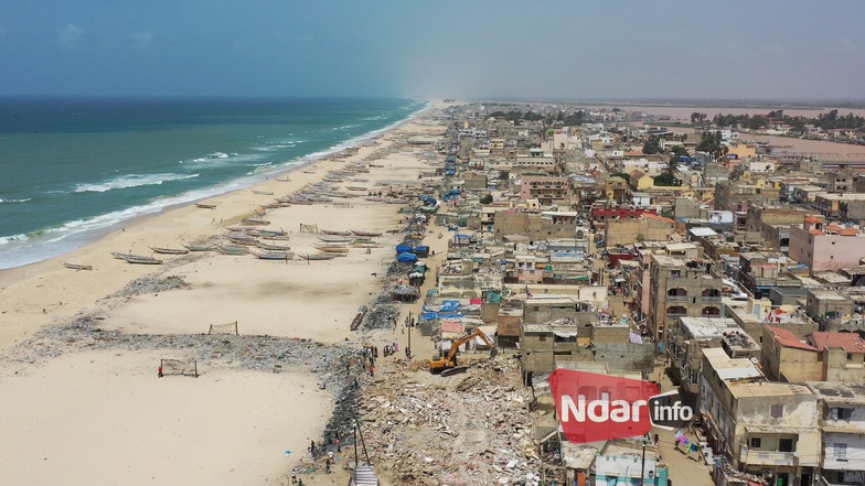 Saint-Louis : Lancement des opérations de démolition sur la bande des 20 mètres à la Langue de Barbarie Saint-Louis : Lancement des opérations de démolition sur la bande des 20 mètres à la Langue de Barbarie