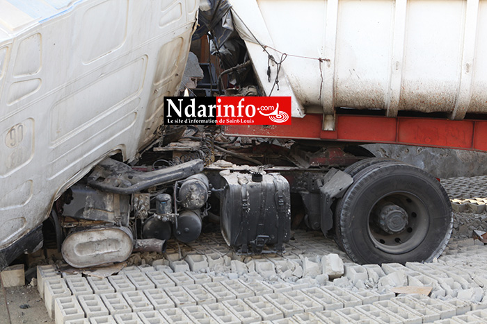 Les images de l'accident spectaculaire à Léona