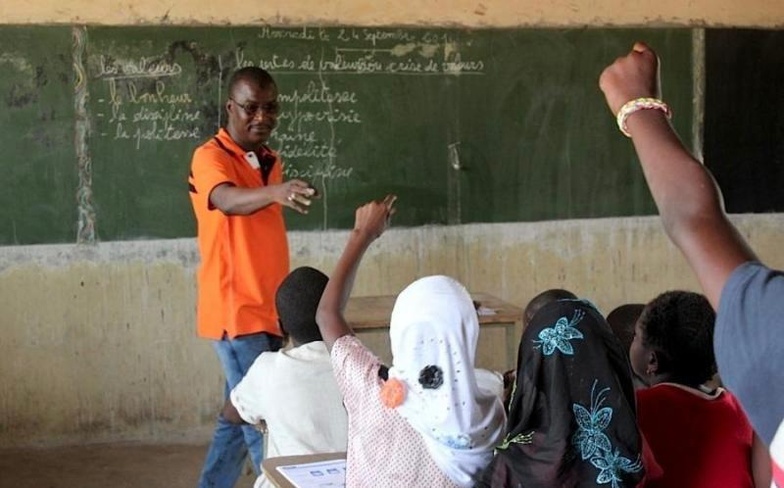 Le SAEMS/Saint-Louis dénonce les lenteurs dans la prise en charge des revendications enseignantes Le SAEMS/Saint-Louis dénonce les lenteurs dans la prise en charge des revendications enseignantes
