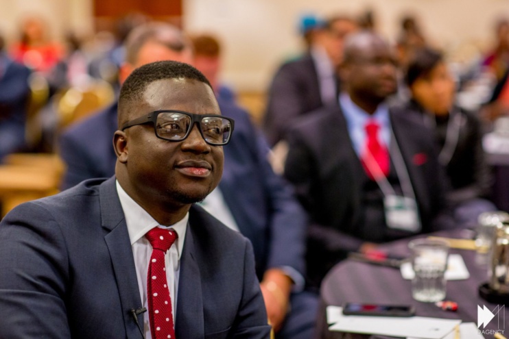 "Les jeunes manquent de projets bancables" : Thione Niang dément le ministre de la Jeunesse "Les jeunes manquent de projets bancables" : Thione Niang dément le ministre de la Jeunesse