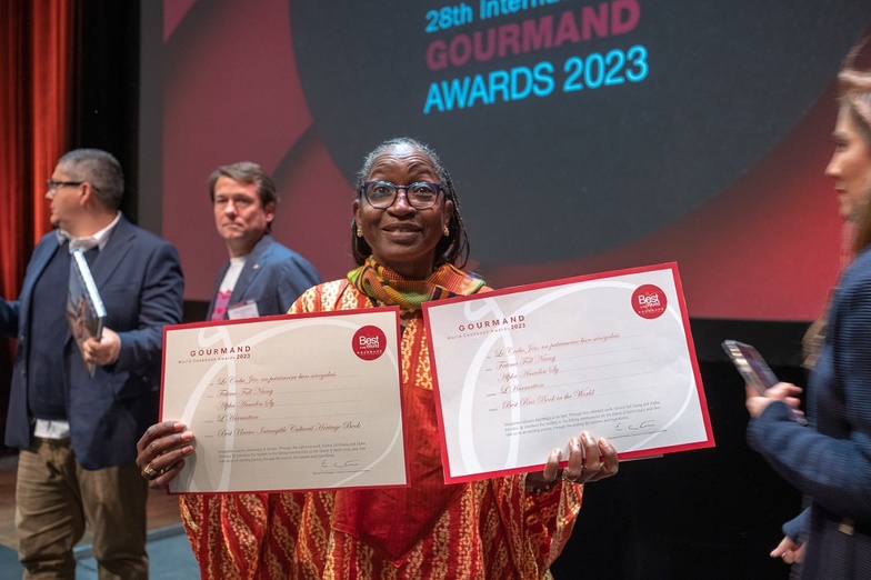 Riyad : Le Sénégal primé aux Gourmand Awards pour un hommage au Ceebu jën Riyad : Le Sénégal primé aux Gourmand Awards pour un hommage au Ceebu jën