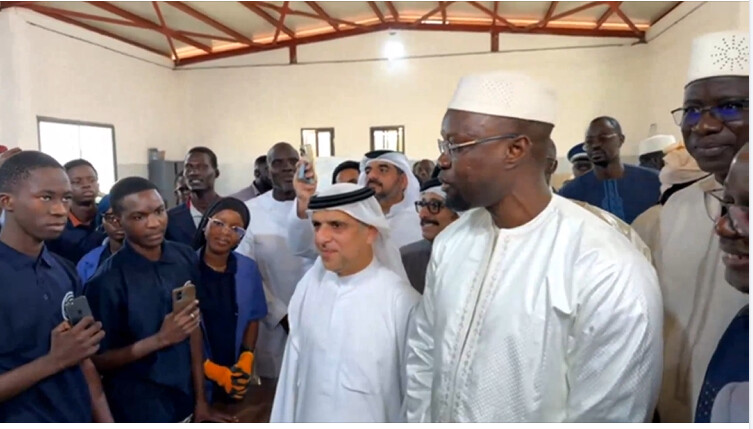 Ousmane Sonko inaugure un centre de formation professionnelle à Mbour