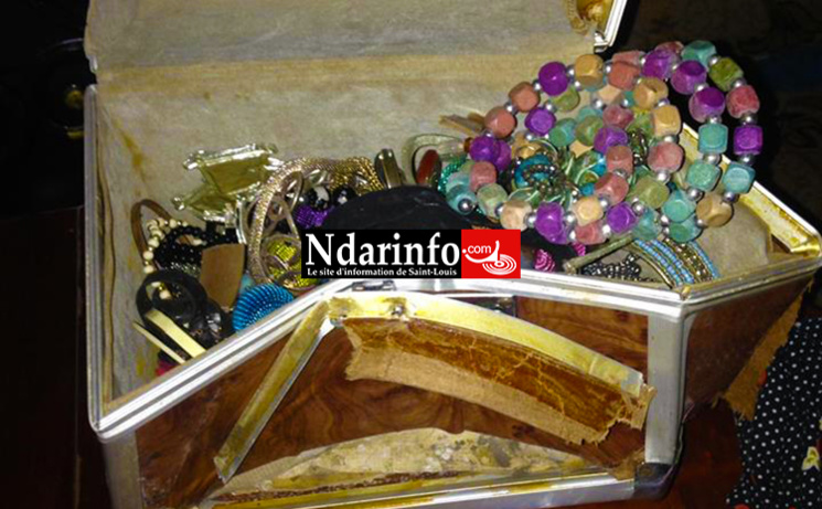 Boite à bijou défoncé par les malfaiteurs Boite à bijou défoncé par les malfaiteurs