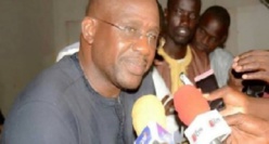 Criminalisation de l'homosexualité au Sénégal – Une proposition de loi du député Amadou Mberry Sylla sur la table de Moustapha Niasse Criminalisation de l'homosexualité au Sénégal – Une proposition de loi du député Amadou Mberry Sylla sur la table de Moustapha Niasse