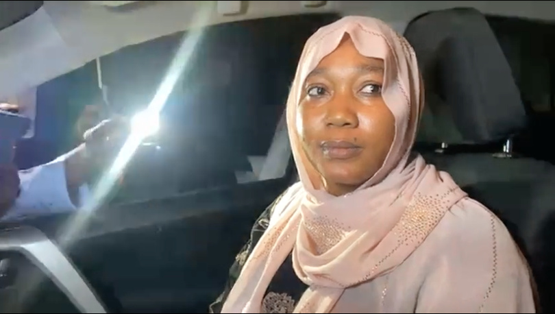 Santé de Ndèye Khady Ndiaye : L'ex-patronne de Sweet Beauté admise en soins intensifs Santé de Ndèye Khady Ndiaye : L'ex-patronne de Sweet Beauté admise en soins intensifs