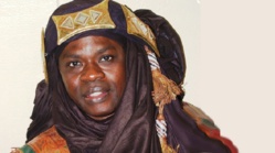 CULTURE - LIVRE " Baaba Maal, le message en chantant" : récit du parcours atypique du roi du Yella