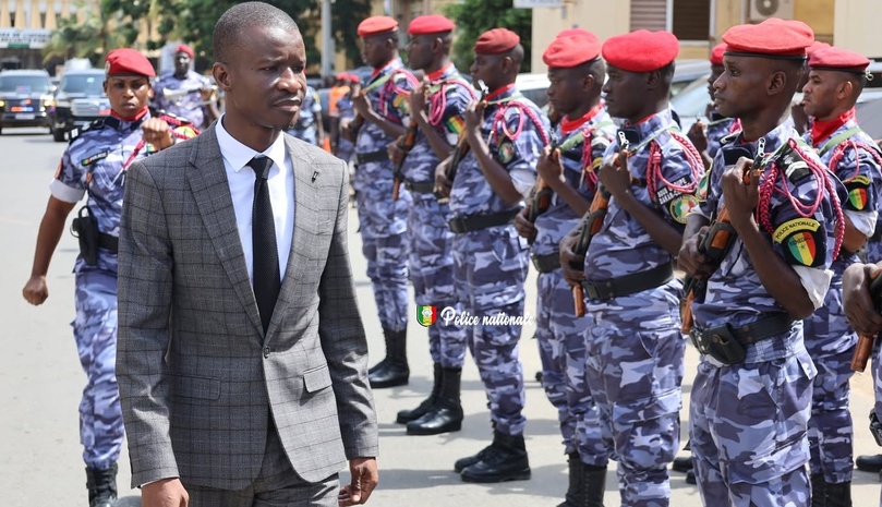 Grand chamboulement à la Police : Mouhamadou Bamba Cissé change les chefs de zone Grand chamboulement à la Police : Mouhamadou Bamba Cissé change les chefs de zone