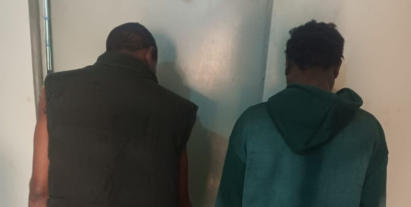 Cybercriminalité : Deux escrocs du net tombent avec des téléphones cryptés Cybercriminalité : Deux escrocs du net tombent avec des téléphones cryptés