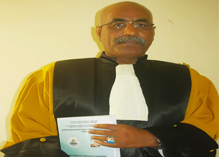 Soutenance de thèse de Bih Abdel KADER à l'UGB : Mention "Très Honorable à l’unanimité de ses membres" Soutenance de thèse de Bih Abdel KADER à l'UGB : Mention "Très Honorable à l’unanimité de ses membres"