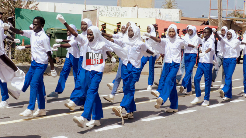 4 Avril à Ndar : Images exclusives du défilé militaire et civil 4 Avril à Ndar : Images exclusives du défilé militaire et civil