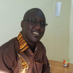 Monsieur le Président, à quand le dialogue avec les journalistes ? (par Aly FALL) Monsieur le Président, à quand le dialogue avec les journalistes ? (par Aly FALL)