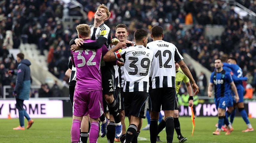 Premier League : Bournemouth crée l'exploit et fait chuter Newcastle à St James' Park Premier League : Bournemouth crée l'exploit et fait chuter Newcastle à St James' Park