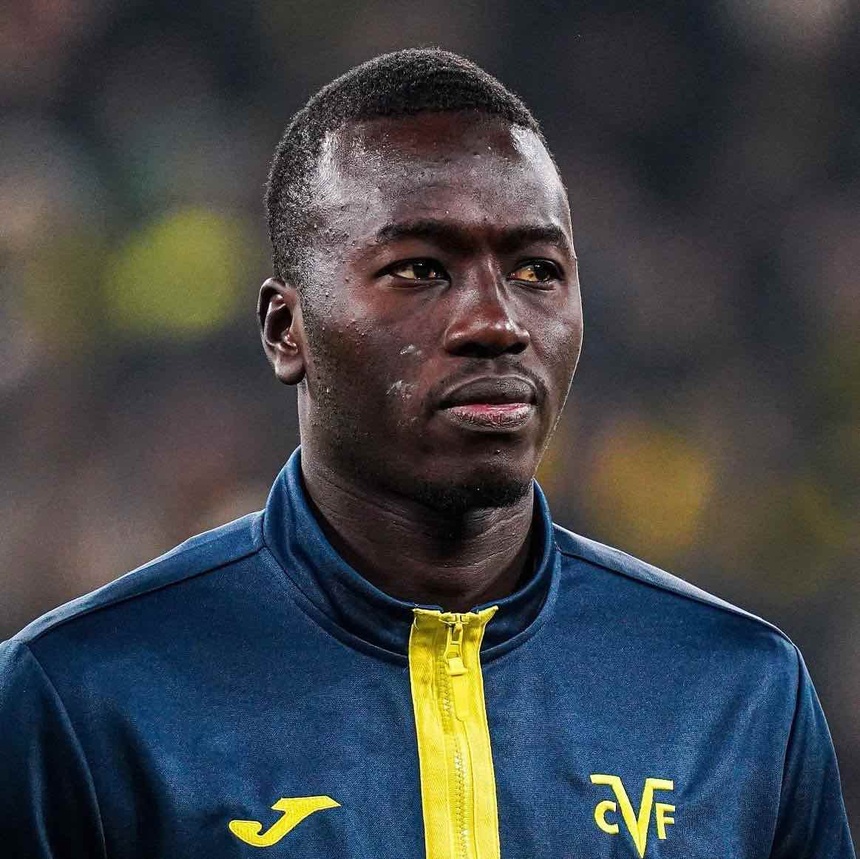 Sénégal : Un pilier de la sélection de Pape Thiaw identifié par la direction du PSG Sénégal : Un pilier de la sélection de Pape Thiaw identifié par la direction du PSG