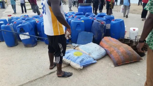 Mbour : 34 migrants dont 20 femmes et un nourrisson sauvés d'une avarie en mer