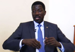 Talla Sylla révèle: « Karim doit être libéré, parce que Macky sall est aussi comptable des... » Talla Sylla révèle: « Karim doit être libéré, parce que Macky sall est aussi comptable des... »