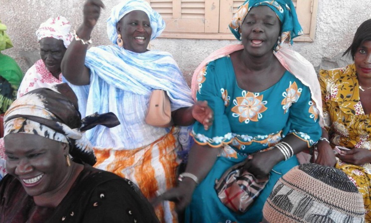 Lutte contre le paludisme: l’ADLL offre des moustiquaires imprégnées aux daaras de Saint-Louis. Lutte contre le paludisme: l’ADLL offre des moustiquaires imprégnées aux daaras de Saint-Louis.