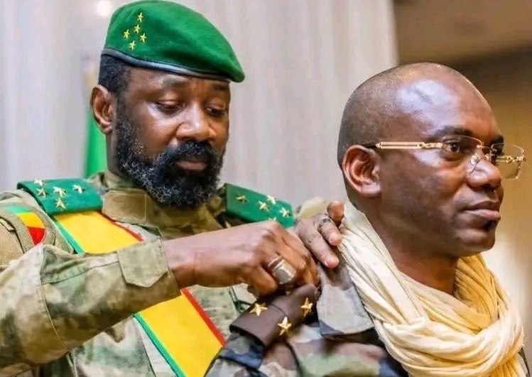 Obsèques du Général Sadio Camara : Le Mali rend un dernier hommage à son ministre de la Défense ce jeudi Obsèques du Général Sadio Camara : Le Mali rend un dernier hommage à son ministre de la Défense ce jeudi