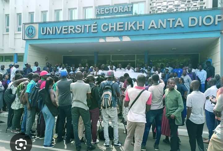 AG de la Faculté des Sciences : de violents affrontements font quatre blessés à l’UCAD