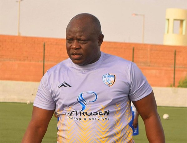 Succession de Tom Saintfiet : Amara Traoré officiellement candidat pour diriger le Mali