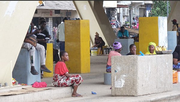 Dakar : le Gouverneur Ousmane Kane ordonne l’évacuation immédiate des autoponts