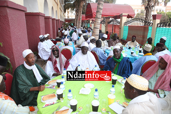 (PHOTOS) NDOGOU DU MAIRE AVEC LES IMAMS : 3 billets pour la Mecque à l’AIUS.