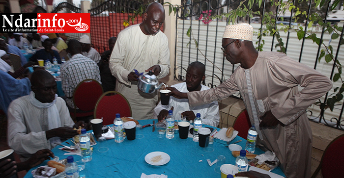 (PHOTOS) NDOGOU DU MAIRE AVEC LES IMAMS : 3 billets pour la Mecque à l’AIUS.