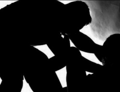 Scandale : un ministre de la République menacé d'une plainte pour tentative de viol Scandale : un ministre de la République menacé d'une plainte pour tentative de viol