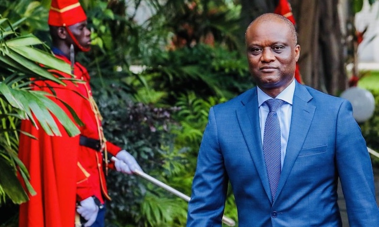 Depuis la BAD à Brazzaville : Abdourahmane Sarr réagit à l'élection d'Ousmane Sonko au perchoir. Depuis la BAD à Brazzaville : Abdourahmane Sarr réagit à l'élection d'Ousmane Sonko au perchoir.