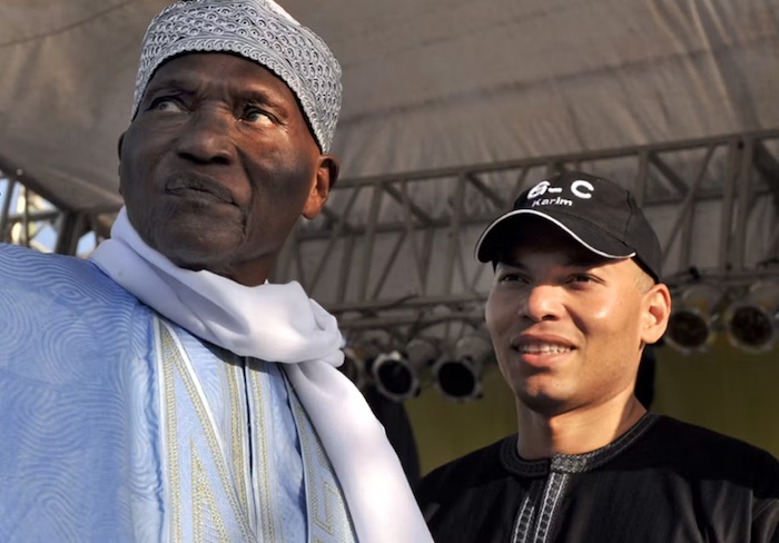 "Tout est écrit pour Karim" : ce que contient la bibliothèque secrète d’Abdoulaye Wade à Versailles.