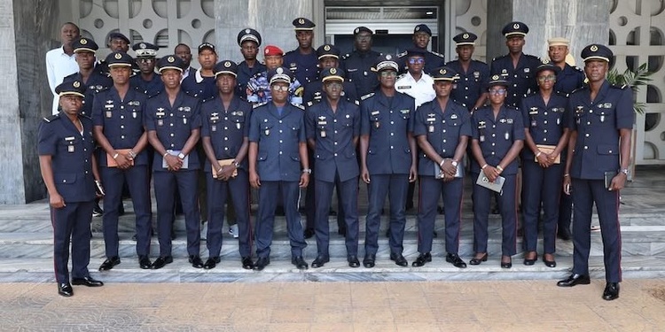 Sécurité : Les élèves officiers des sapeurs-pompiers en immersion à la police