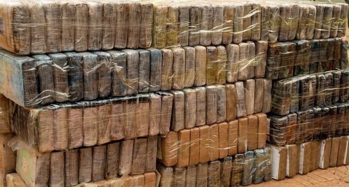 Koumpentoum : saisie record de 970 kg de cocaïne pure estimée à 58 milliards FCFA Koumpentoum : saisie record de 970 kg de cocaïne pure estimée à 58 milliards FCFA