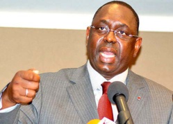 Macky Sall ordonne le retrait d’urgence des enfants des rues Macky Sall ordonne le retrait d’urgence des enfants des rues