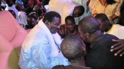 Mermoz : Affrontements entre disciples de Cheikh Béthio Thioune, bilan 2 blessés et 7 personnes arrêtées par la gendarmerie Mermoz : Affrontements entre disciples de Cheikh Béthio Thioune, bilan 2 blessés et 7 personnes arrêtées par la gendarmerie