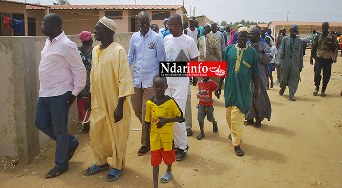 DE L’EAU POTABLE AUX LOGEMENTS SOCIAUX : la SONES soulage les sinistrés de Guet-Ndar et Goxu Mbacc. DE L’EAU POTABLE AUX LOGEMENTS SOCIAUX : la SONES soulage les sinistrés de Guet-Ndar et Goxu Mbacc.