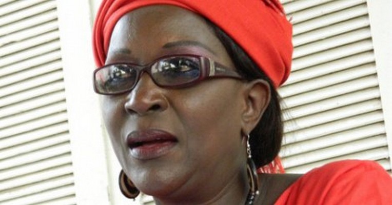 Amsatou Sow Sidibé étale les Sall tares du régime Amsatou Sow Sidibé étale les Sall tares du régime