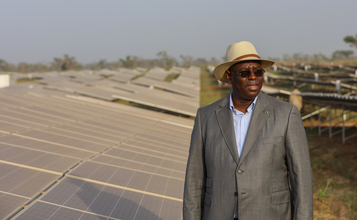 Macky SALL annonce  5 nouvelles centrales solaires en 2017 « pour porter le taux des énergies renouvelables à 21% ».
