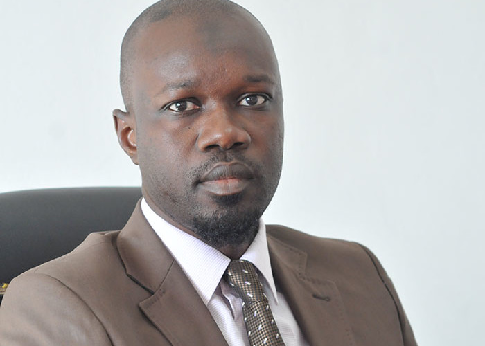 Ousmane Sonko prépare un livre de feu