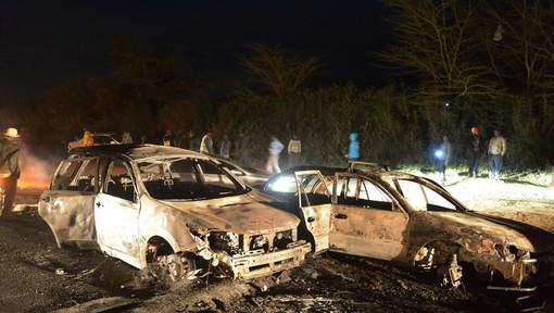Plus de 30 morts dans l'explosion d'un camion-citerne au Kenya Plus de 30 morts dans l'explosion d'un camion-citerne au Kenya