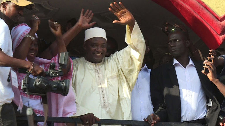 Adama Barrow se proclamera président le 18 janvier, si Yahyah Jammeh ne quitte pas le pouvoir