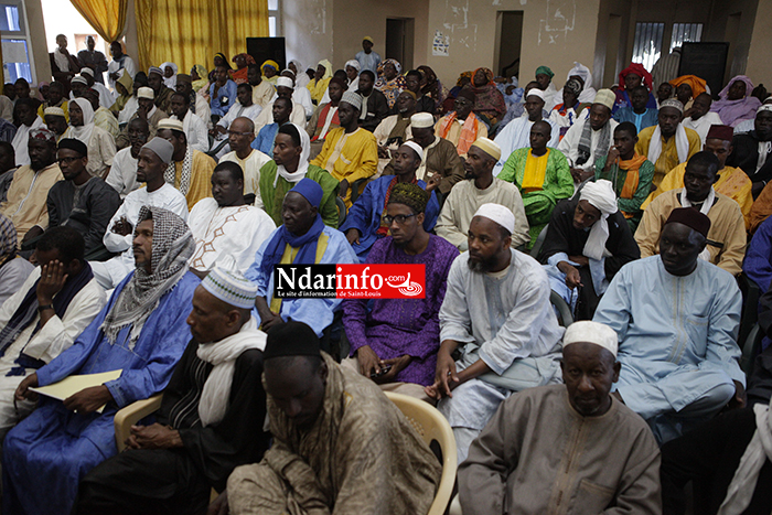 Saint-Louis : le maire Mansour FAYE a rencontré les maîtres coraniques et les Ndeyu Daaras (vidéo) Saint-Louis : le maire Mansour FAYE a rencontré les maîtres coraniques et les Ndeyu Daaras (vidéo)