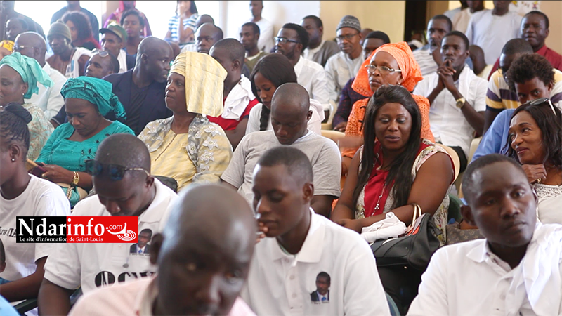 Parrain des zones 4 et 9 de l'ODCAV, Mary Teuw NIANE obtient le satisfecit de la jeunesse (vidéo)
