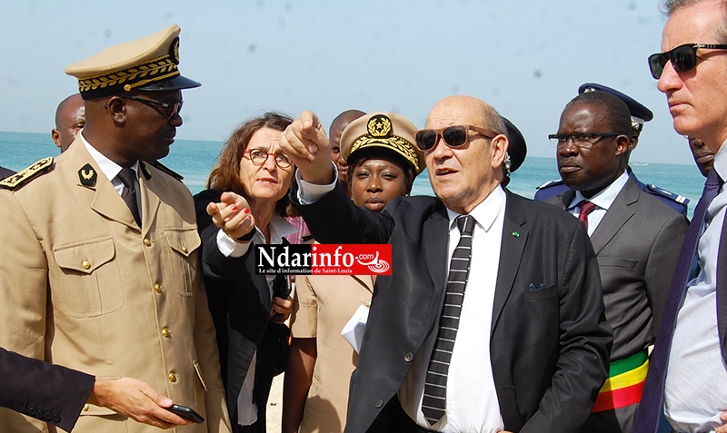 Dégâts de l’érosion côtière à Saint-Louis : « C’est spectaculaire (…) Il faut agir », confie Jean-Yves Le DRIAN Dégâts de l’érosion côtière à Saint-Louis : « C’est spectaculaire (…) Il faut agir », confie Jean-Yves Le DRIAN