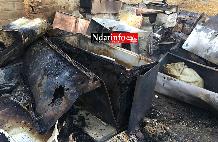 Incendie au Marché Sor : le complexe frigorifique réduit en cendre (photos) Incendie au Marché Sor : le complexe frigorifique réduit en cendre (photos)