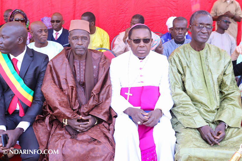 Célébration de la Fête Nationale à Saint-Louis : la belle symbiose en images ... Célébration de la Fête Nationale à Saint-Louis : la belle symbiose en images ...