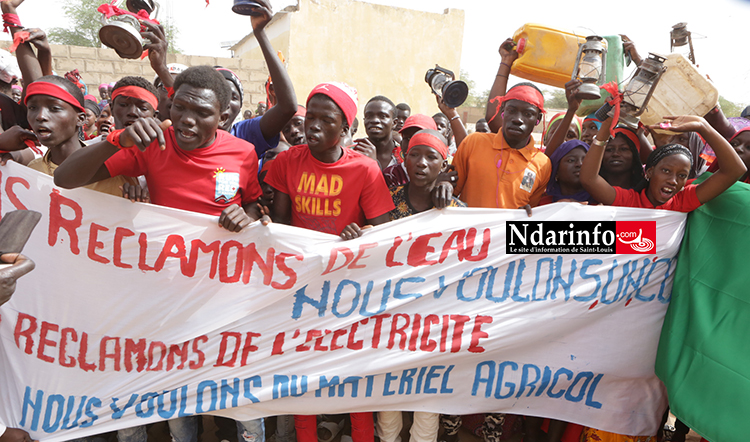 Soif à Niassène : les populations marchent contre « l’injustice » (vidéo)